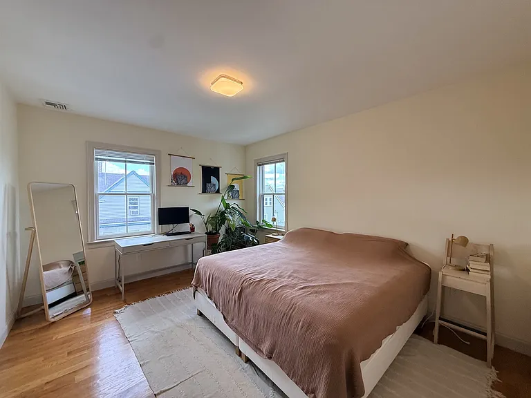 48 Cameron Ave #2 — Photo 8