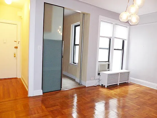 Rented by Immac Realty | media 4