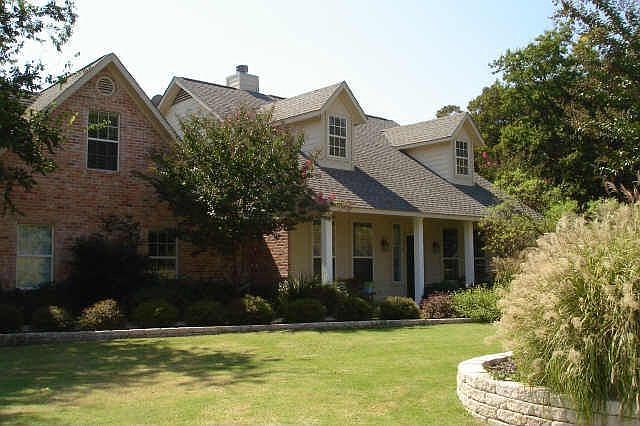 1st image of 310 Covey Ln