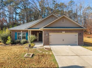 75 Rolling Waters Ct, Lillington, NC 27546