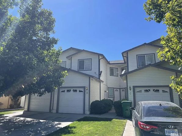 299 Sweetwater Cir Unit B