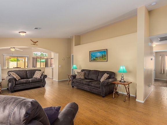 5th image of 34939 N Bandolier Dr