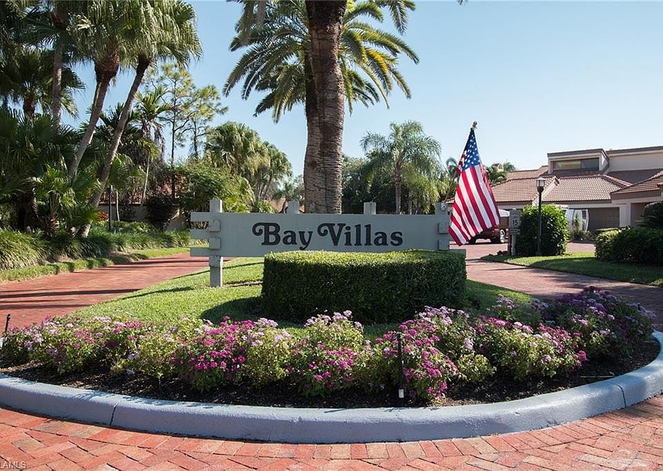 1st image of 534 Bay Villas Ln