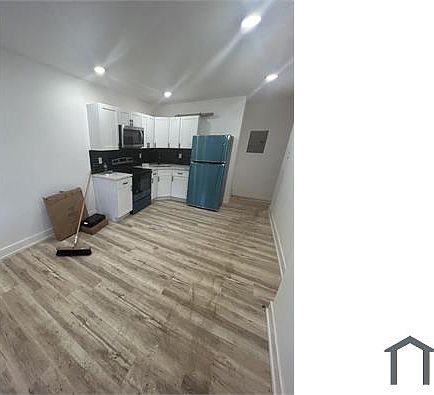 1st image of 1225 N 50th St #1