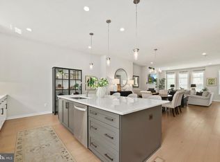 43909 Evelyn Path Ter, Ashburn, VA 20147