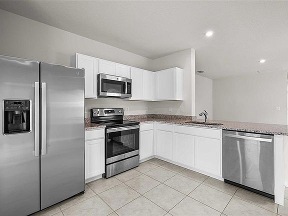 4th image of 35155 Jomar Ave