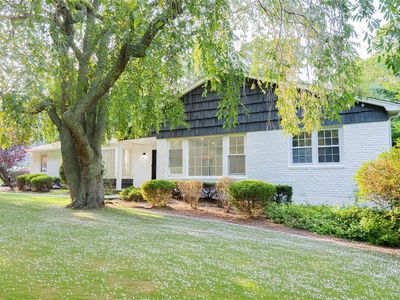 21 Sarah Drive, Dix Hills, NY, 11746