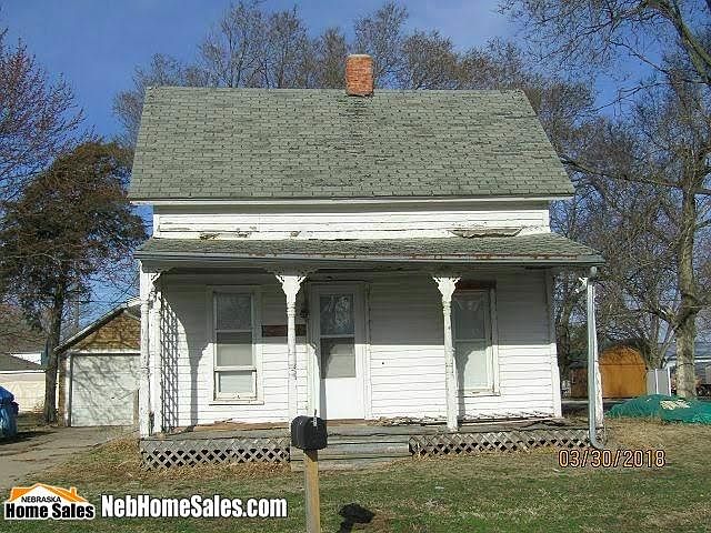 1st image of 109 N Iowa Ave