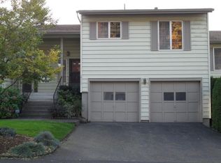 15111 NE Rose Pkwy, Portland, OR 97230