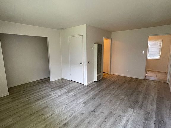 2nd image of 1419 S B St APT C