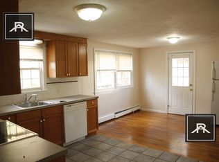 8 Dragon Court Cir, Woburn, MA 01801