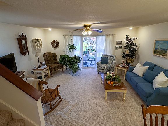 3rd image of 300 Buck Island Road APT 14F