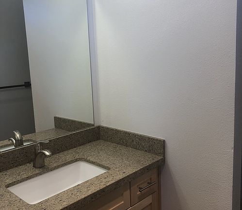 5th image of 13685 Cynthia Ln Unit 17