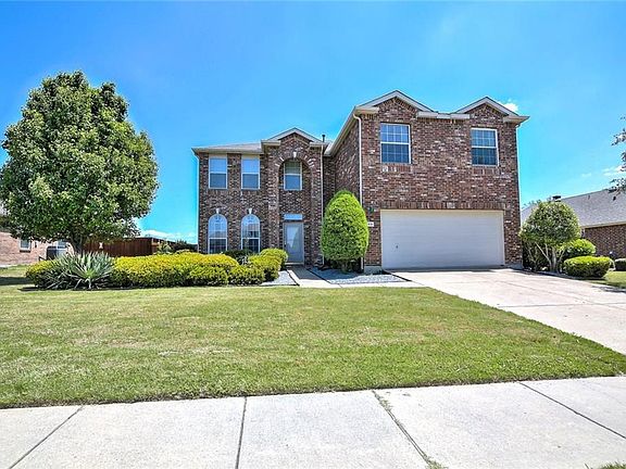 2nd image of 1411 Millbrook Ln