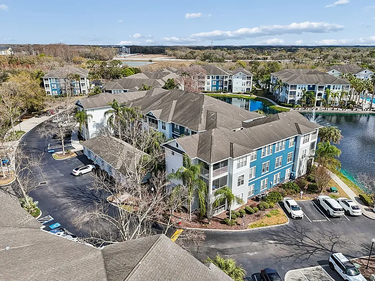 Seasons at Westchase — Photo 37