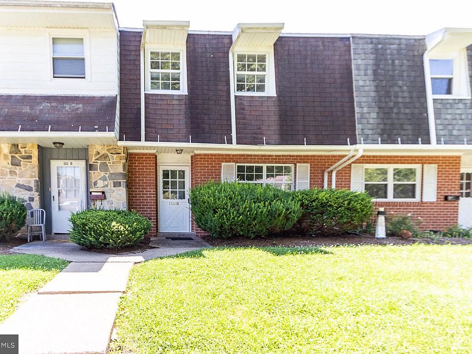 1st image of 1111 W Aaron Dr APT E