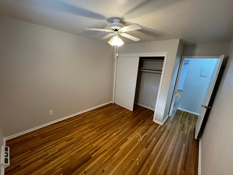 5647 S Fox St #C — Photo 19