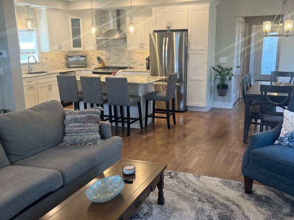 238 Overbrook Ave, Oakhurst, NJ 07755