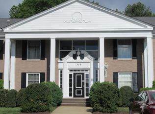 216 University Pkwy APT 24W, Johnson City, TN 37604