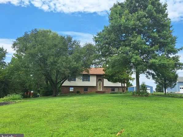 148 W Wolfert Station Rd, Mickleton, NJ 08056