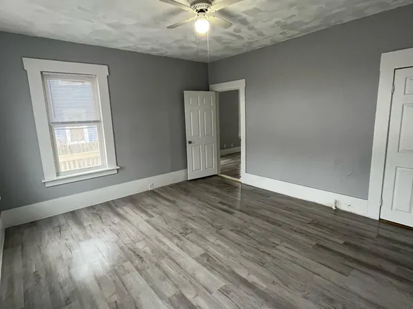 272 Kimball St #2L, Fitchburg, MA 01420