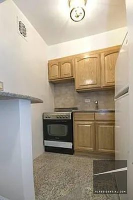 Rented by Highline Residential | media 3