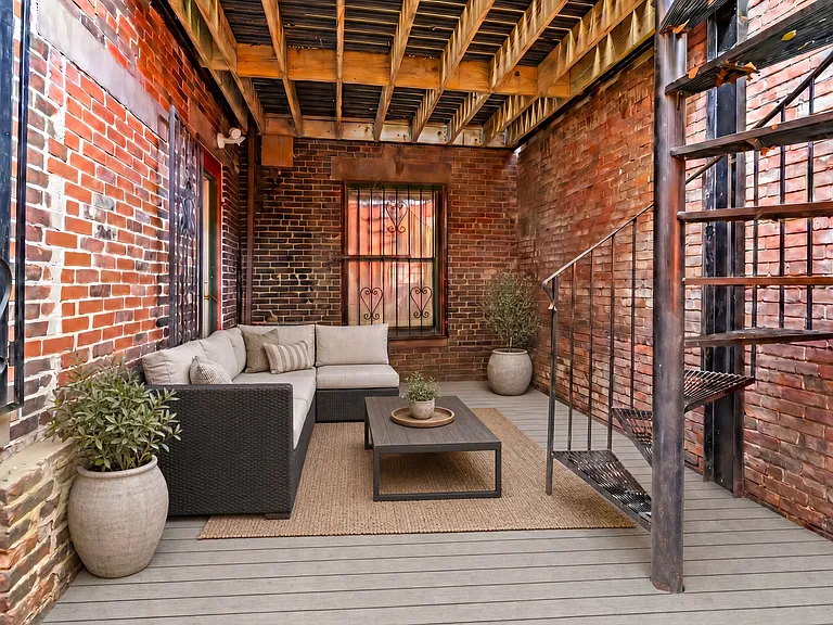 617 Massachusetts Ave #1 — Photo 6