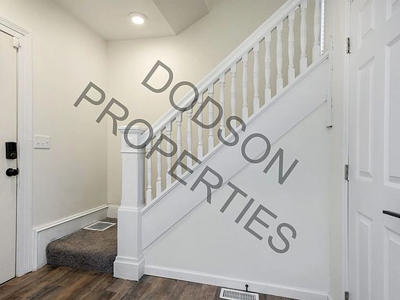 4th image of 662 S Champion Ave