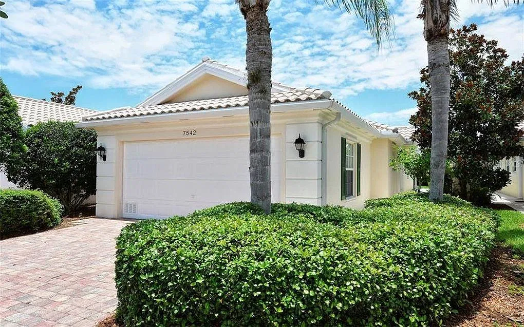 7542 Quinto Dr — Photo 4