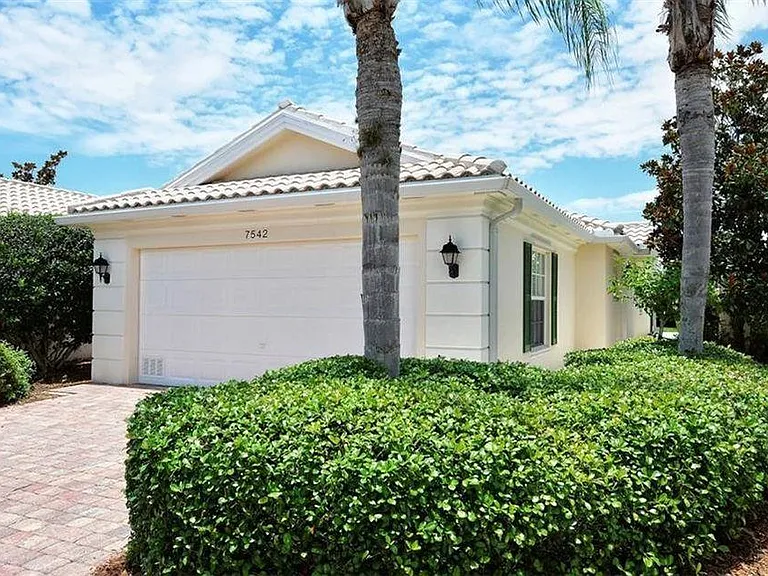 7542 Quinto Dr — Photo 4