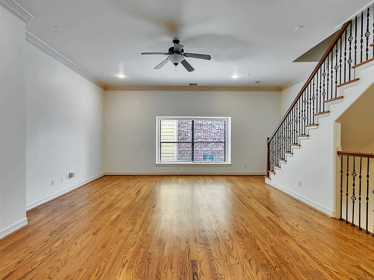 2540 Prospect St #B — Photo 19