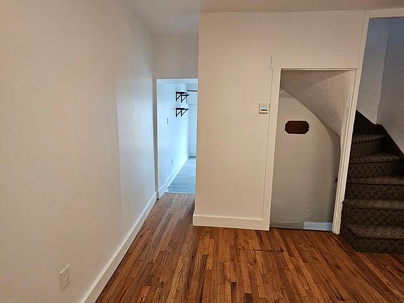 4th image of 1411 Orange St