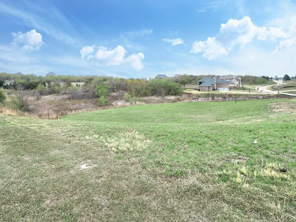1204 Preserve Blvd, Grand Prairie, TX 75104