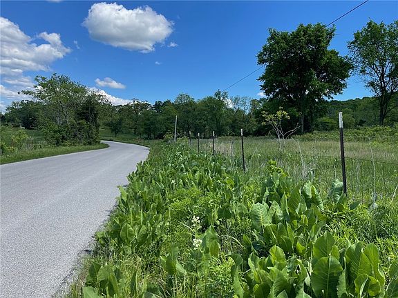 4th image of County Road 425 #4
