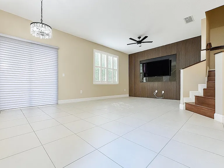 4114 Orange Tree Ct — Photo 6