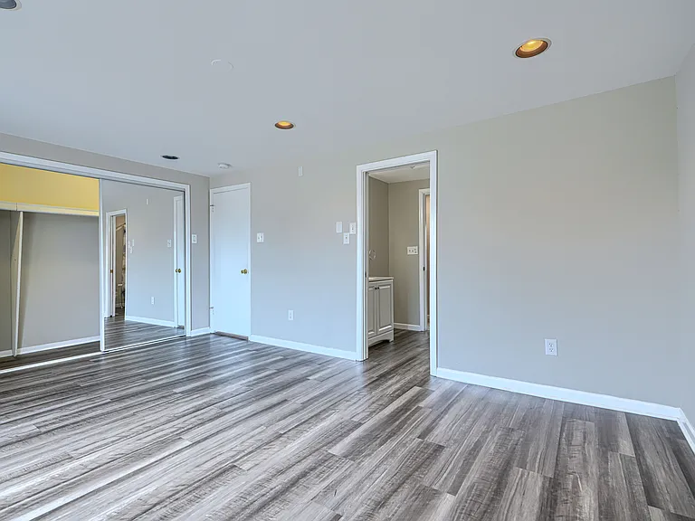 209 Bridge Dr — Photo 35