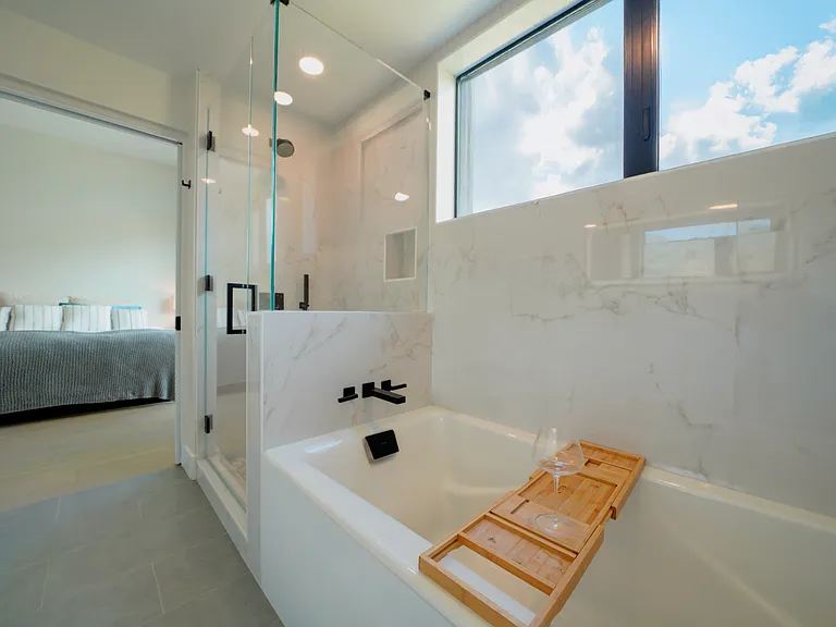 Primary 72" bathtub