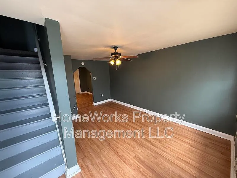 2 bed, 1.0 bath, 1280 sqft, $1,499 — Photo 4