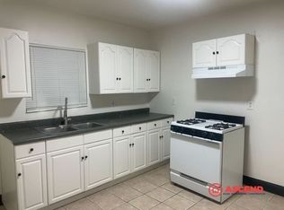 2740 Center St #C, Bakersfield, CA 93306