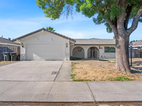 2500 Stone Crop Ln, Modesto, CA 95355