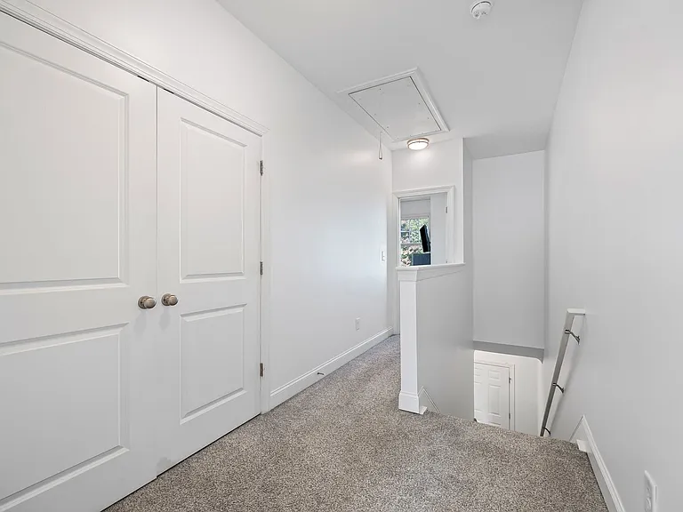 263 Keener Blvd — Photo 17