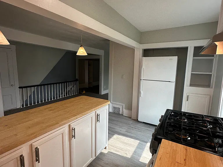 224 High St #2 — Photo 11