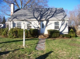 100 Ettrick St, Brockton, MA 02301