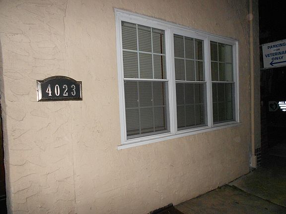 easy accessable to cc and trains and trolly