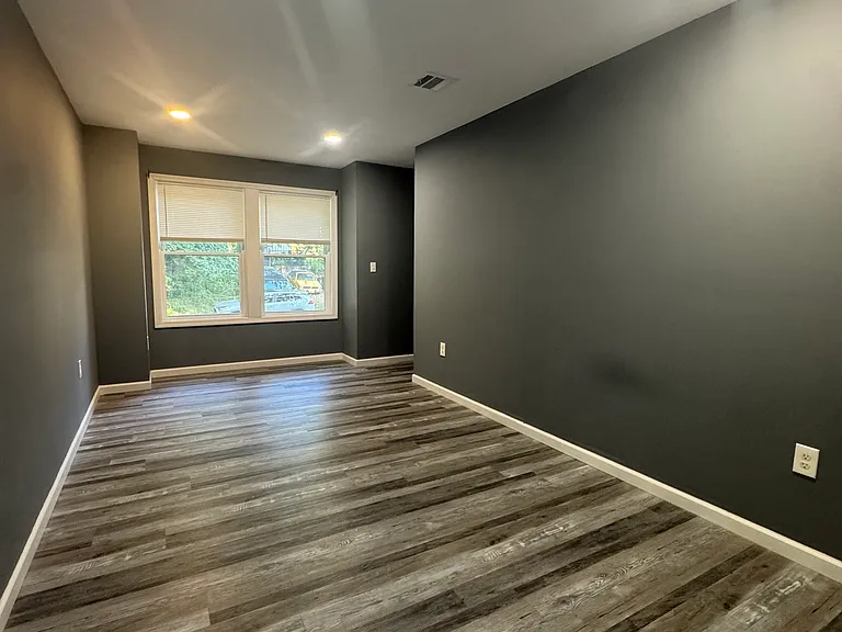 46 Garret St #2 — Photo 2