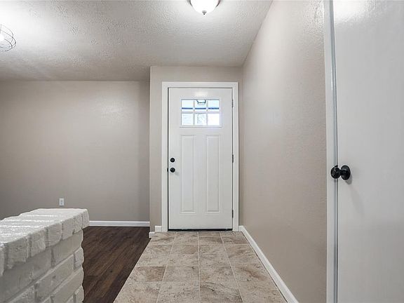 3rd image of 5318 Abercreek Ave