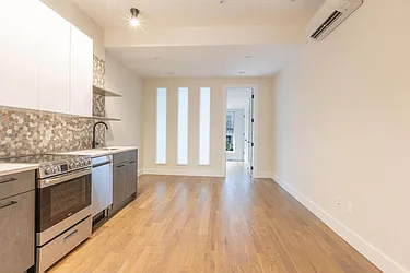 Rented by Space Link Realty