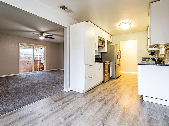 5th image of 4201 Greenview Dr