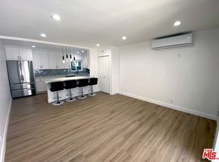 1438 S Barrington Ave APT 1, Los Angeles, CA 90025