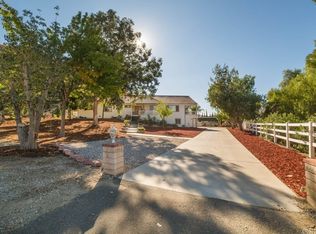30018 Primrose Dr, Saugus, CA 91390